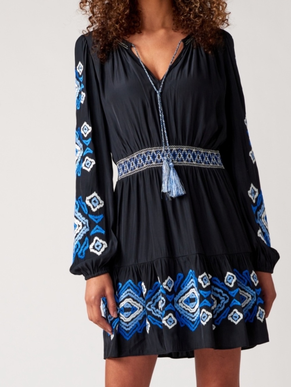 Marie Oliver gray and blue long sleeve embroidered dress